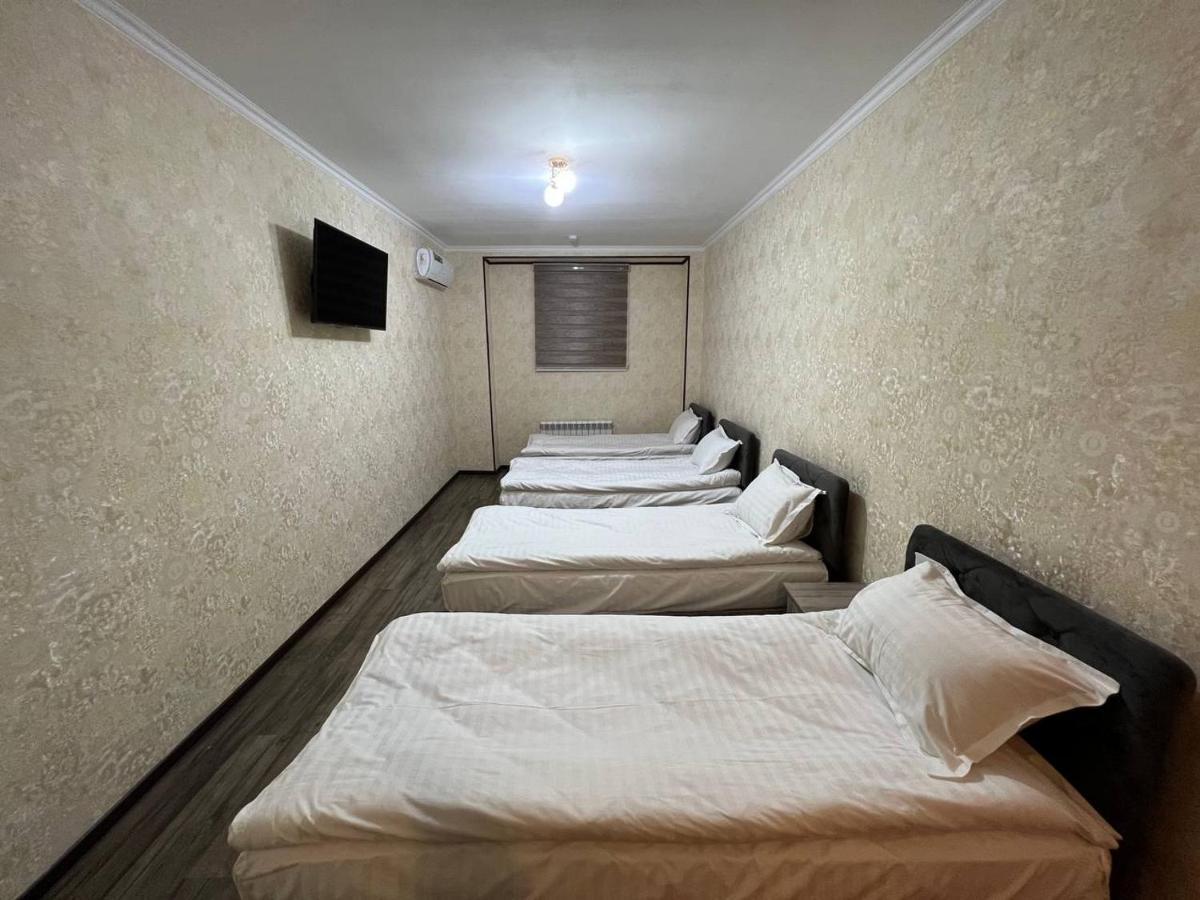 Yantai Hotel Tashkent Esterno foto